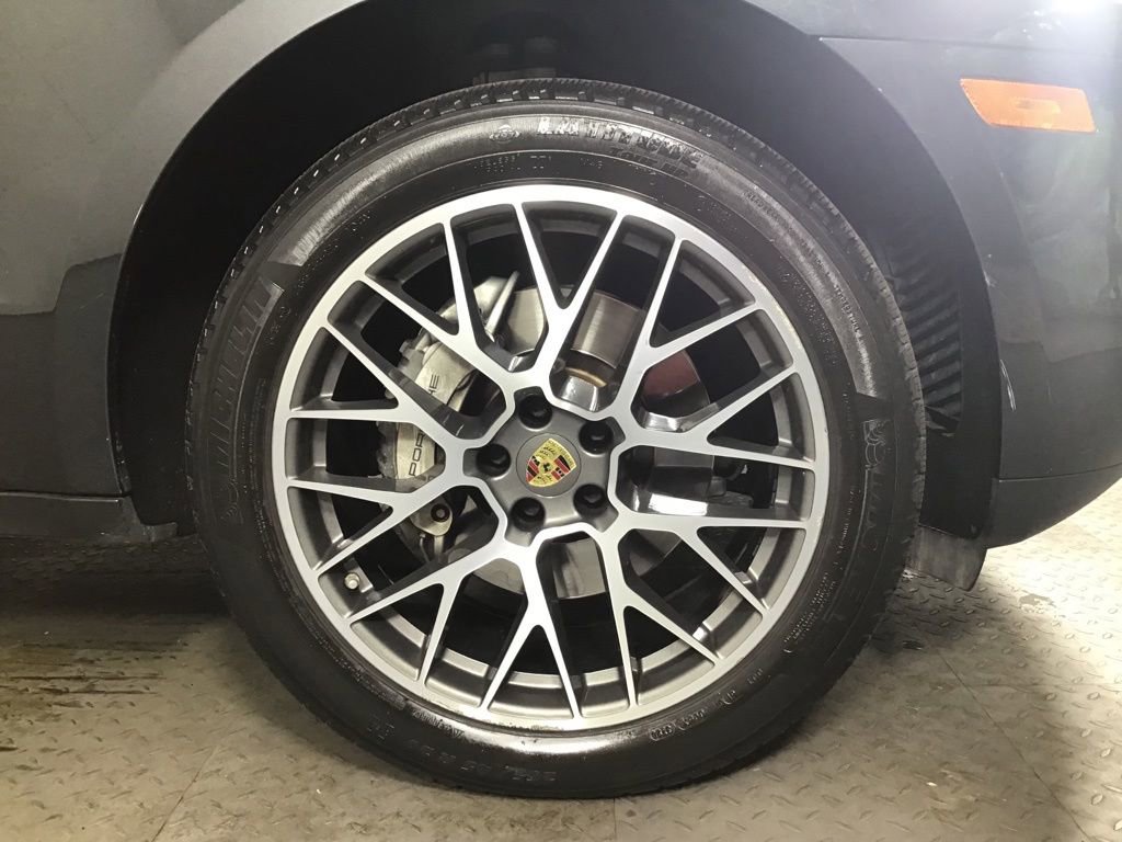 Certified 2017 Porsche Macan S AWD/4WD image 14