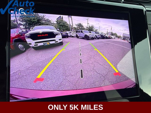 Used 2025 Jeep Grand Cherokee Altitude AWD/4WD image 15