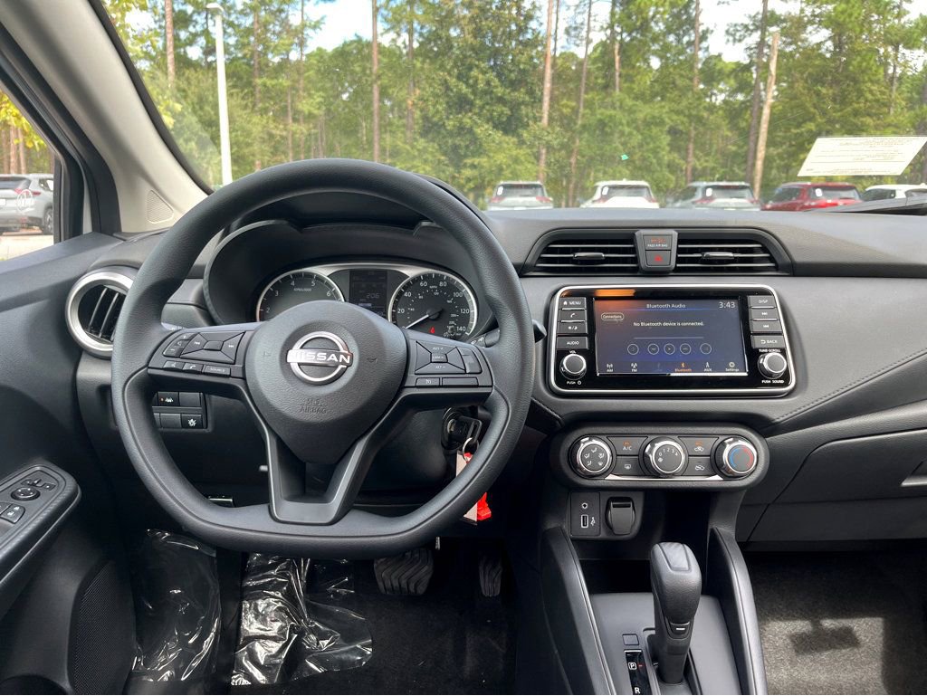 New 2025 Nissan Versa S w/ Trunk Package FWD image 13