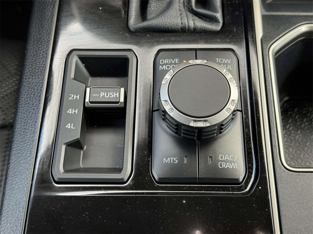 Used 2022 Toyota Tundra SR5 image 8
