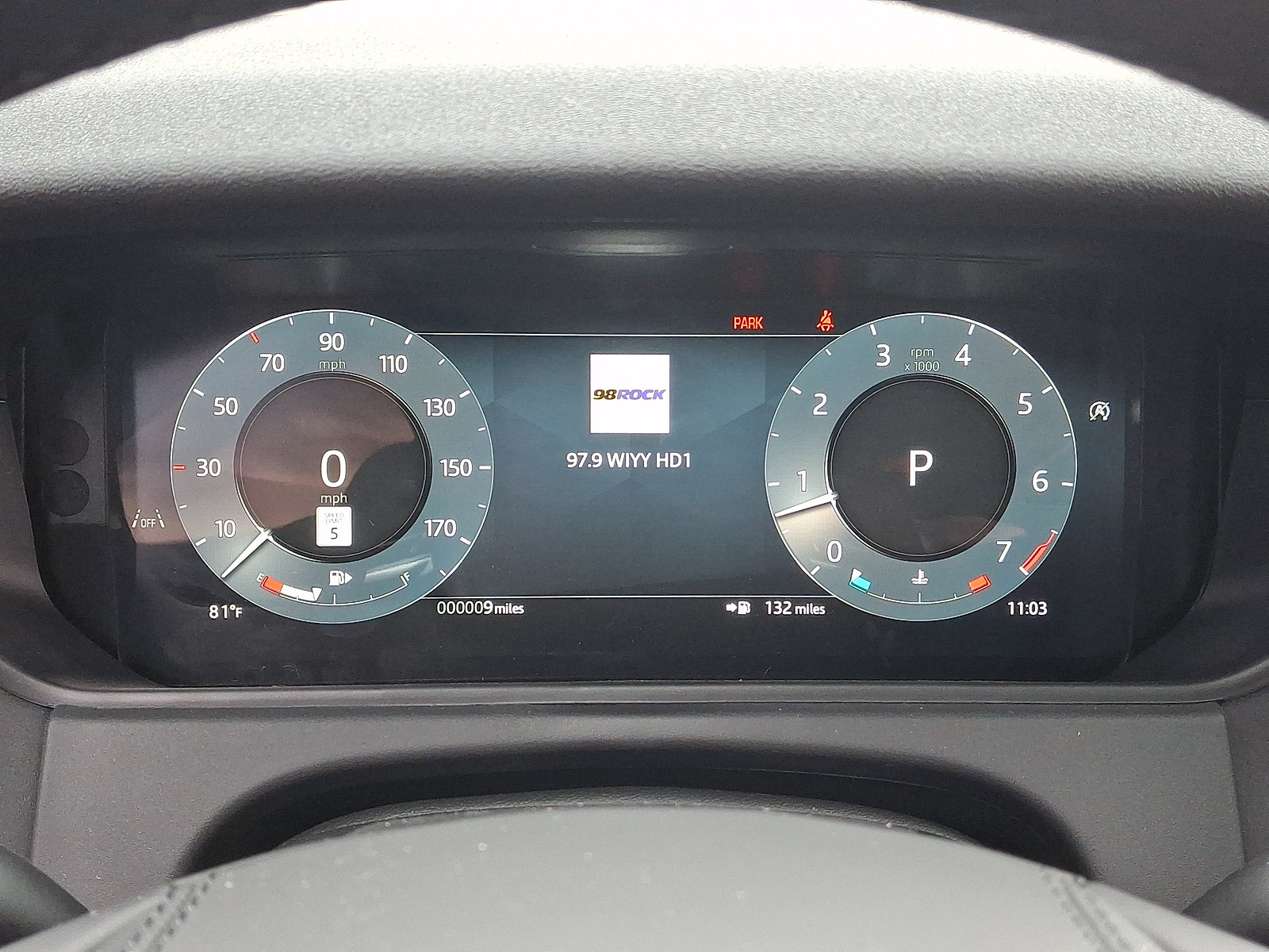 New 2026 Land Rover Range Rover Velar S AWD/4WD image 13