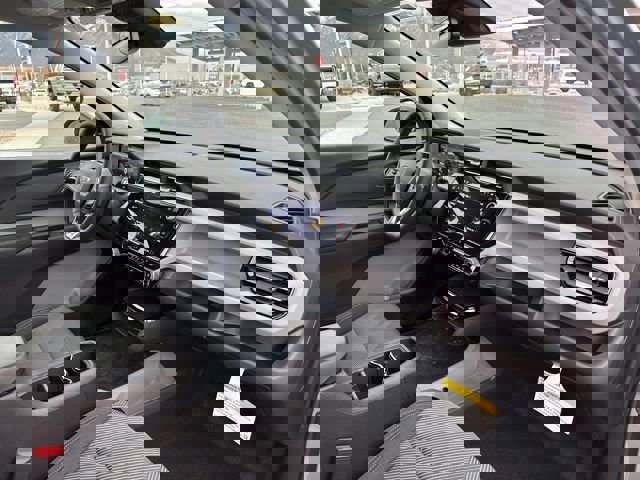 New 2027 Chevrolet Bolt LT w/ Comfort Package image 20