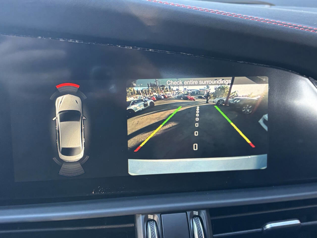 Used 2019 Alfa Romeo Giulia Quadrifoglio w/ Driver Assist Dynamic Package image 13