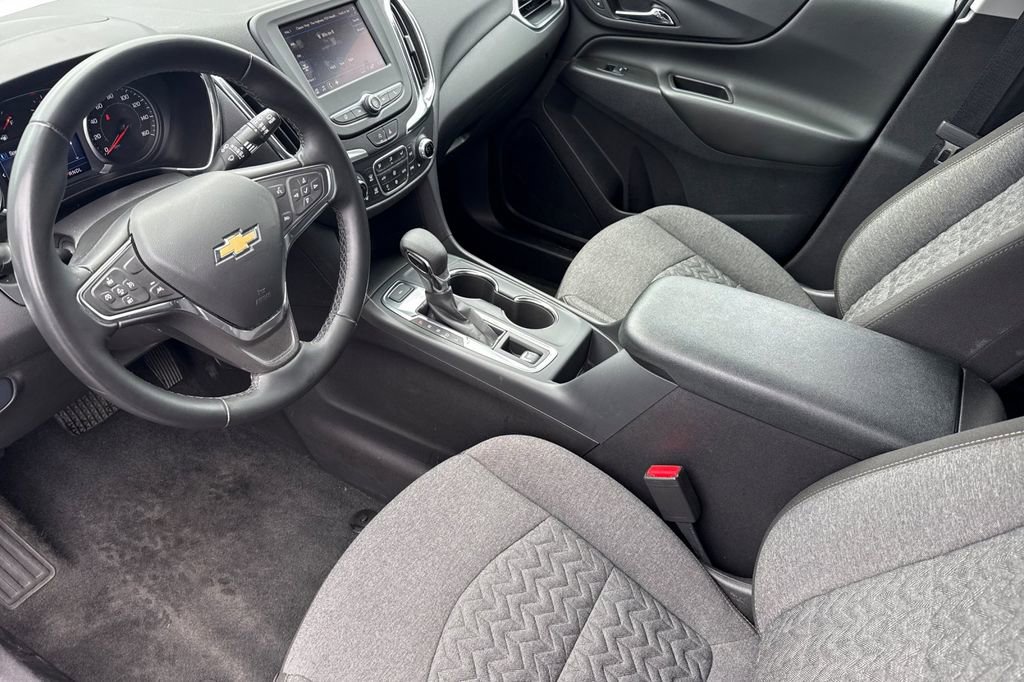 Used 2024 Chevrolet Equinox LT AWD/4WD image 5