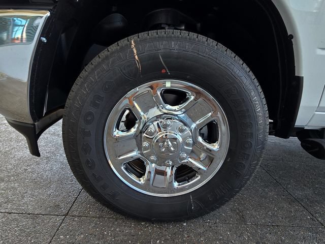 New 2026 RAM 3500 Tradesman AWD/4WD image 30