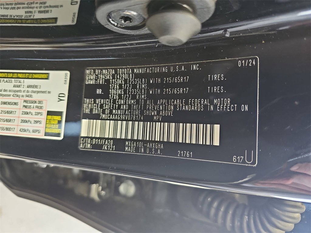 Used 2024 Toyota Corolla Cross LE image 35