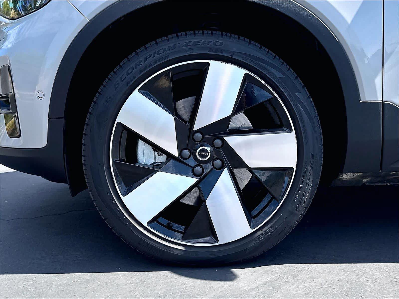 Used 2023 Volvo C40 P8 Recharge Ultimate w/ Protection Package Premier AWD/4WD image 12