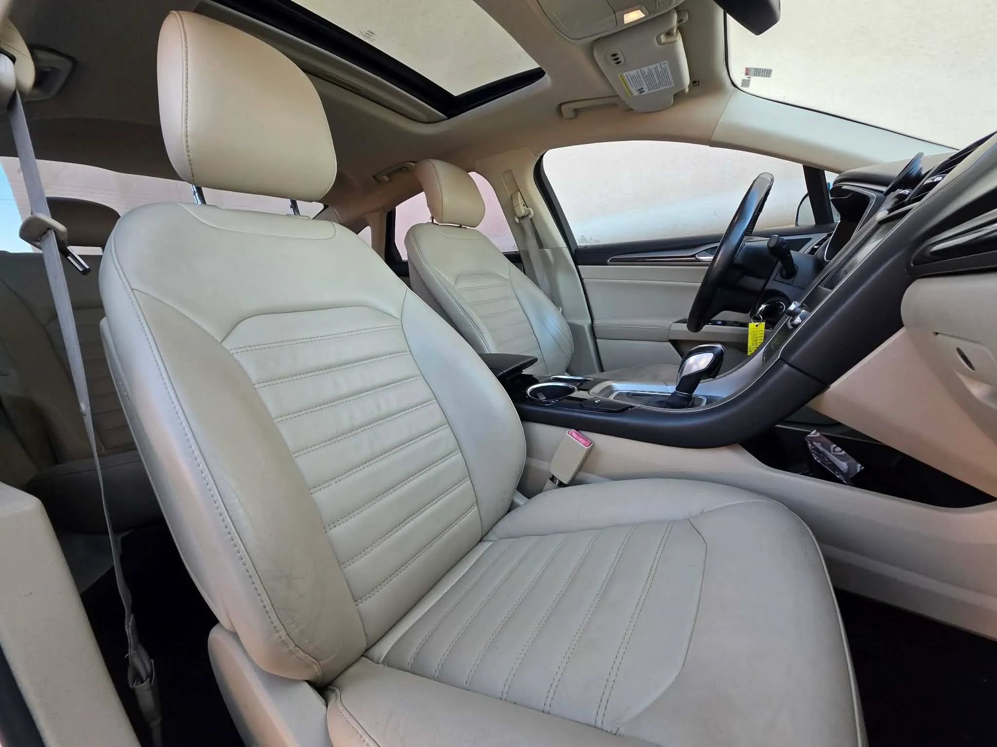 Used 2013 Ford Fusion SE FWD image 15