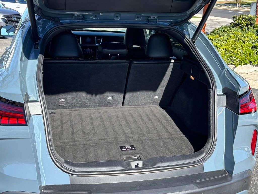 Certified 2023 INFINITI QX55 Luxe w/ Cargo Package image 29