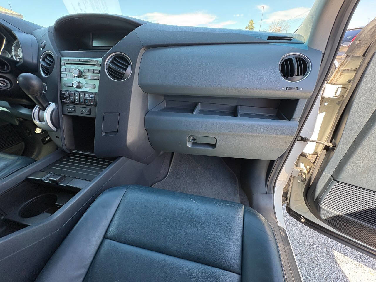 Used 2009 Honda Pilot EX-L image 31