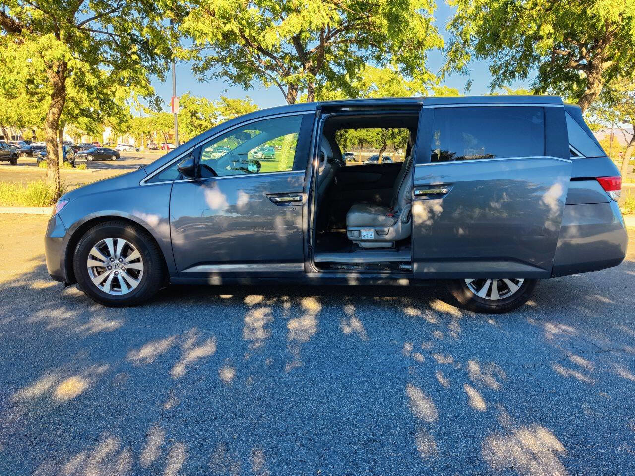 Used 2014 Honda Odyssey EX-L image 9
