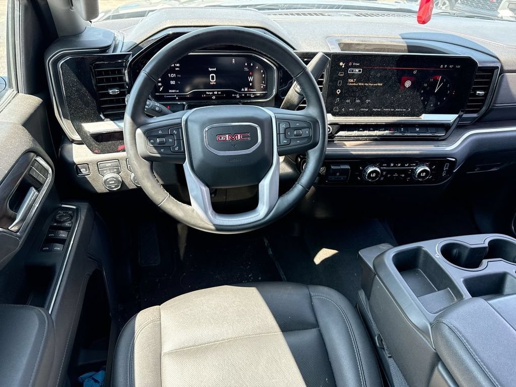 Certified 2025 GMC Sierra 1500 SLT AWD/4WD image 14