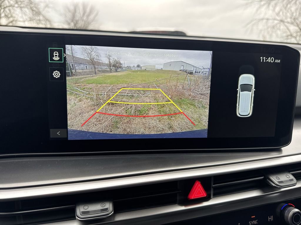 New 2026 Kia Sorento S w/ S Panoramic Sunroof Package FWD image 17