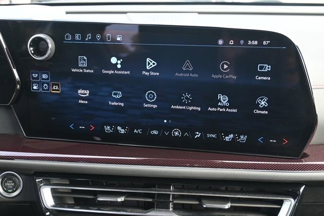 Used 2024 Chevrolet Traverse RS w/ LPO, Floor Liner Package image 19