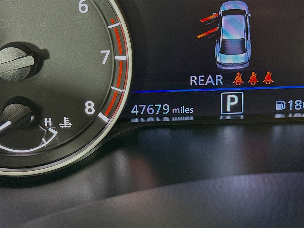 Used 2024 Nissan Altima 2.5 SV image 14