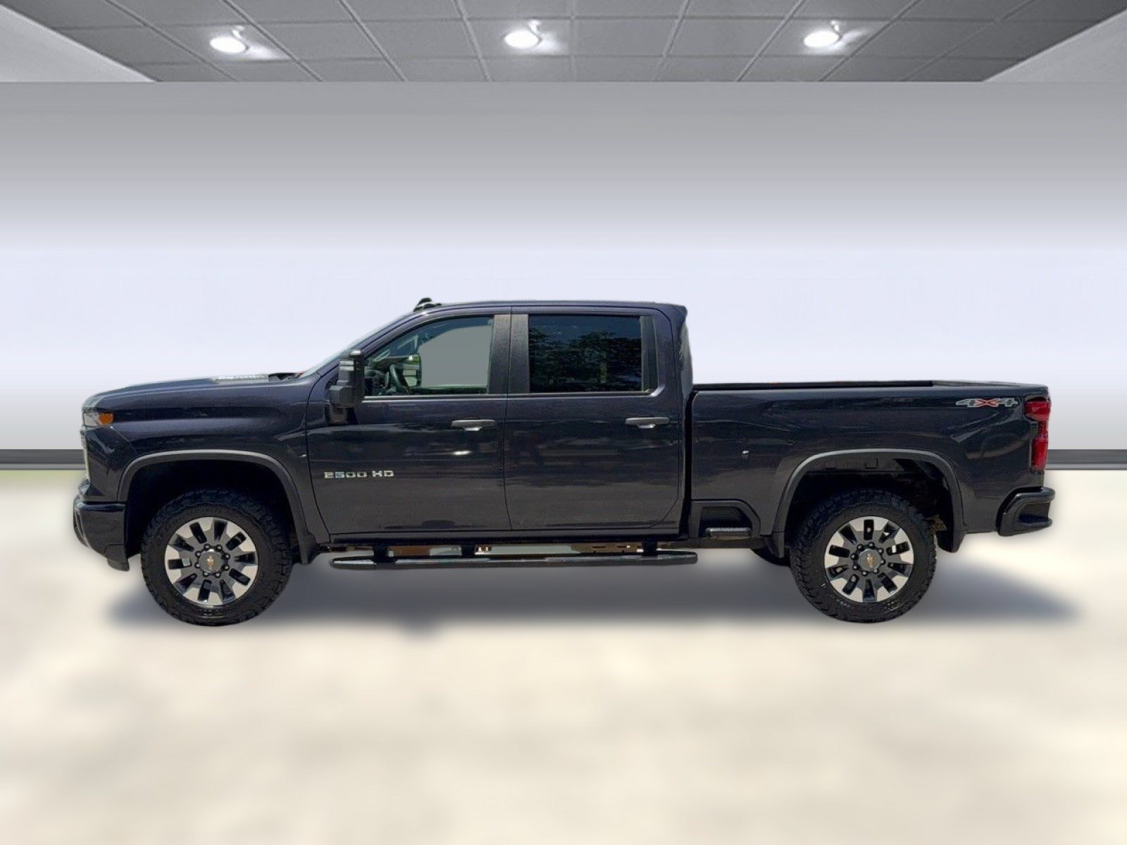 Certified 2024 Chevrolet Silverado 2500 Custom AWD/4WD image 2