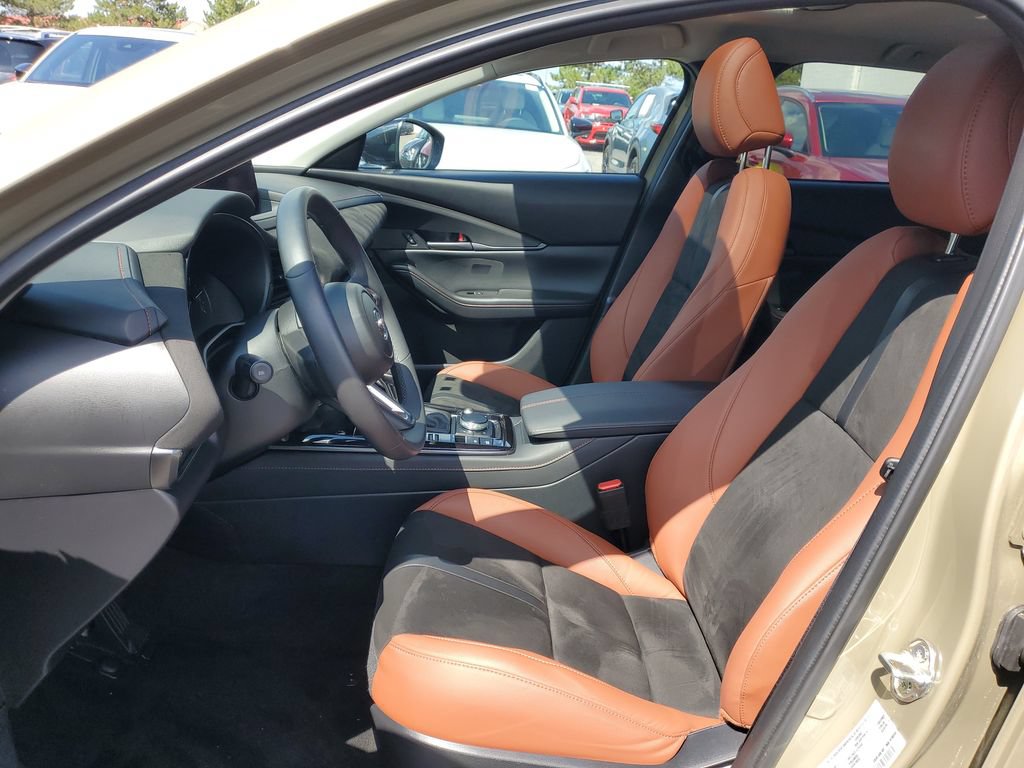 Used 2024 MAZDA CX-30 Carbon AWD/4WD image 10