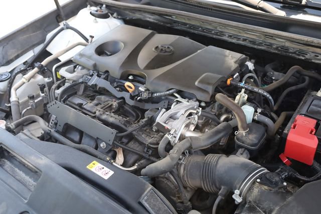 Used 2020 Toyota Camry LE FWD image 8