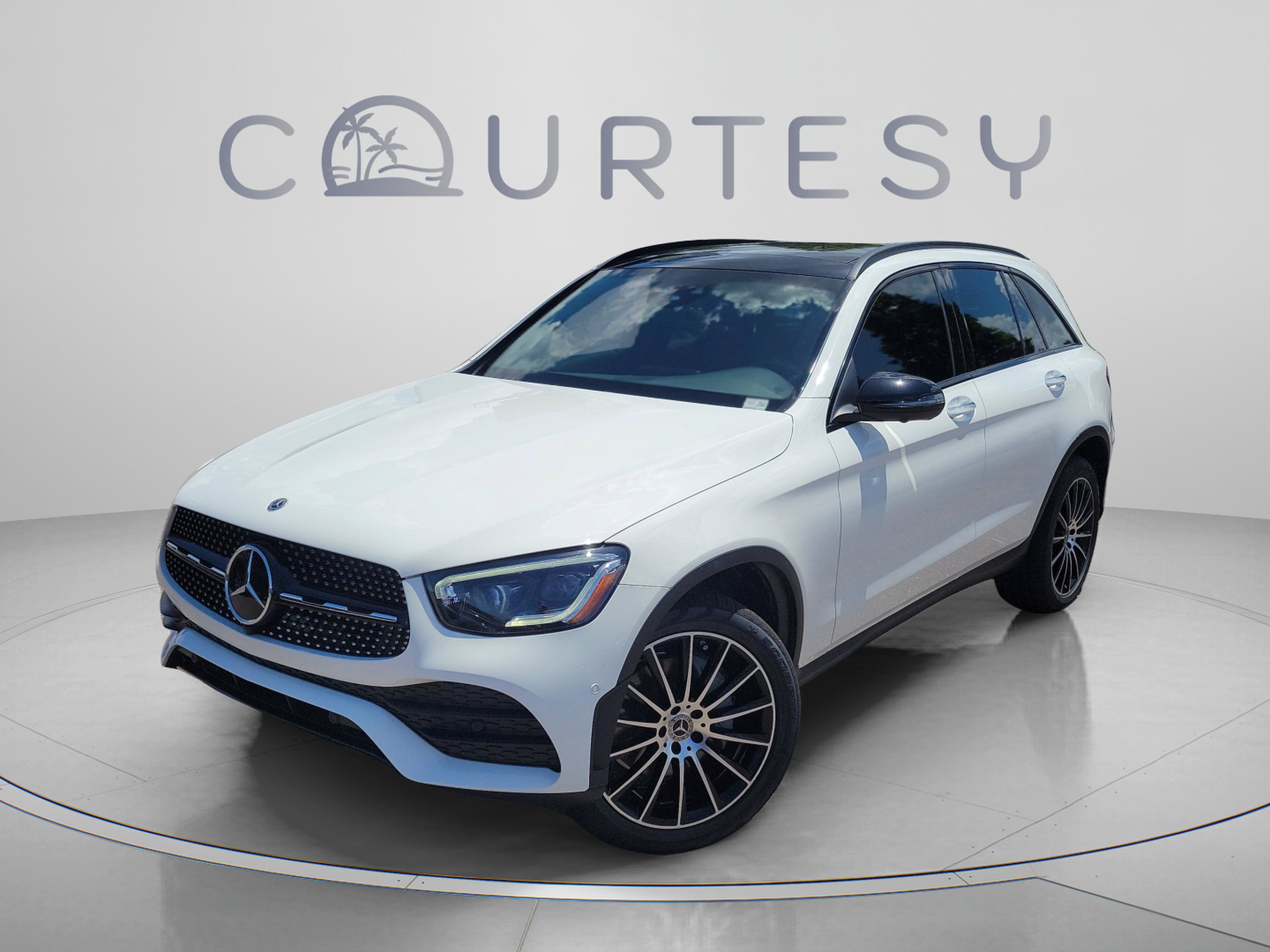 Certified 2021 Mercedes-Benz GLC 300 image 1