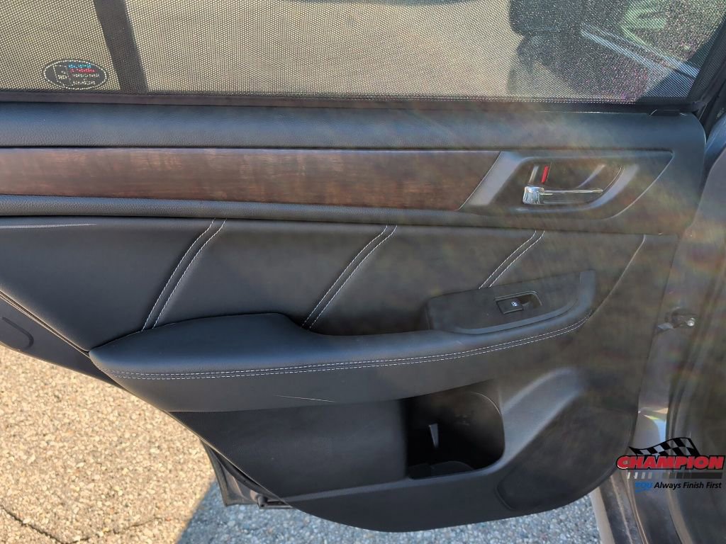 Used 2018 Subaru Outback 2.5i Limited AWD/4WD image 16