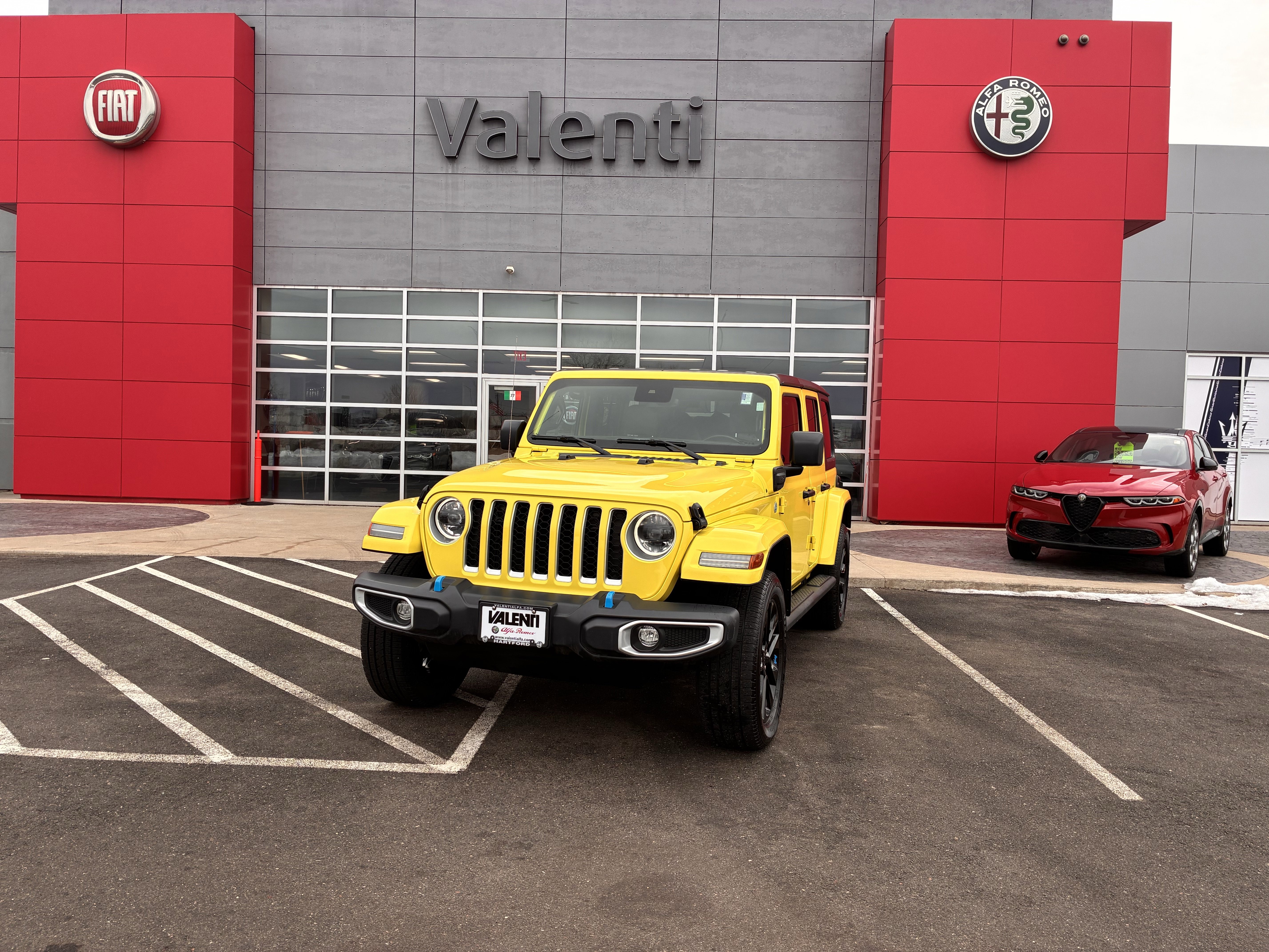 Used 2023 Jeep Wrangler Unlimited Sahara w/ Dual Top Group image 1