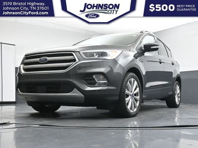 Used 2018 Ford Escape Titanium w/ Ford Safe & Smart Package FWD image 29
