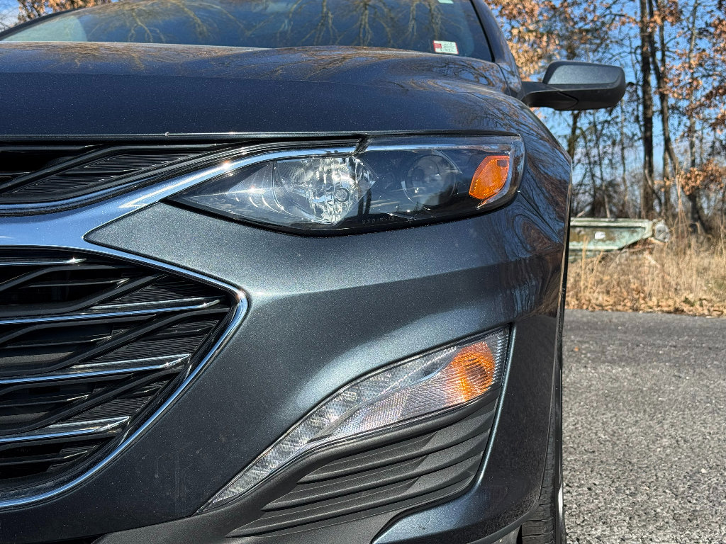 Used 2019 Chevrolet Malibu LT image 13