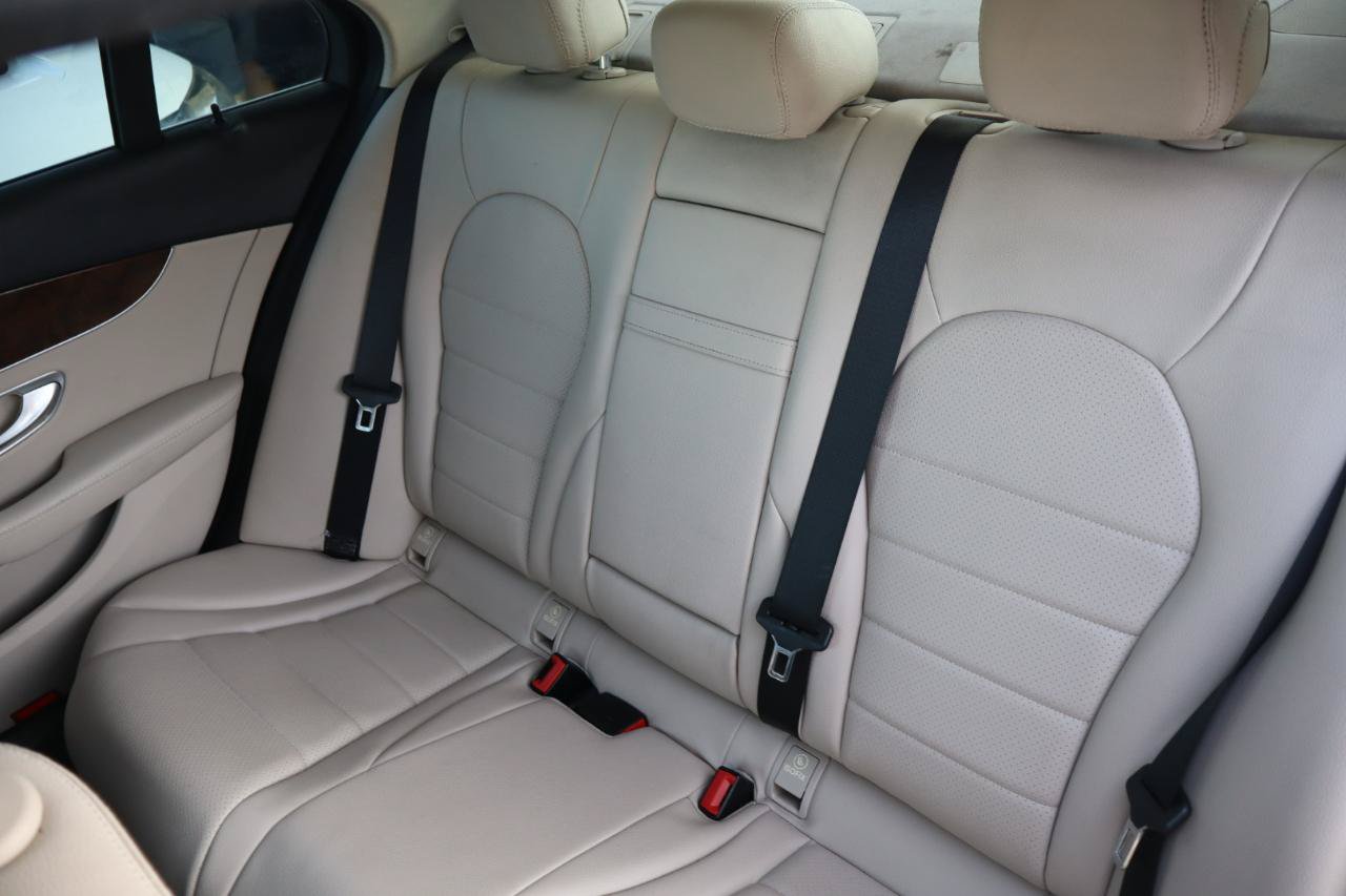 Used 2017 Mercedes-Benz C 300 Sedan image 17