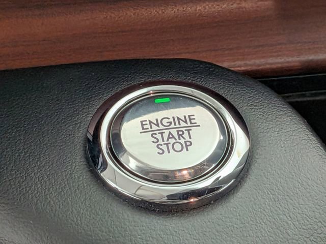 Used 2021 Lincoln Aviator Reserve w/ Equipment Group 202A image 27