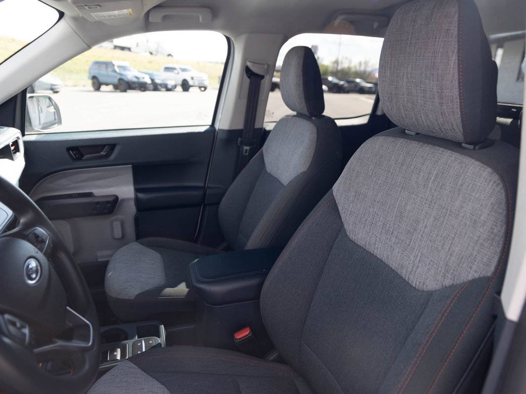 Used 2022 Ford Maverick XLT image 11