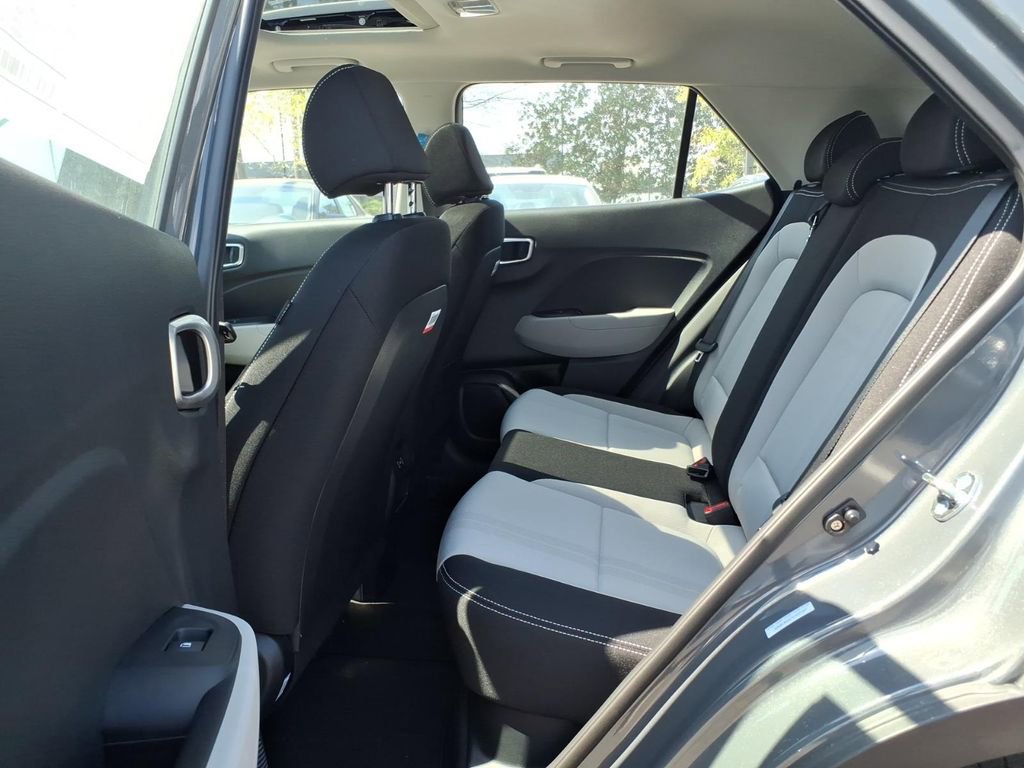 New 2026 Hyundai Venue SEL image 10