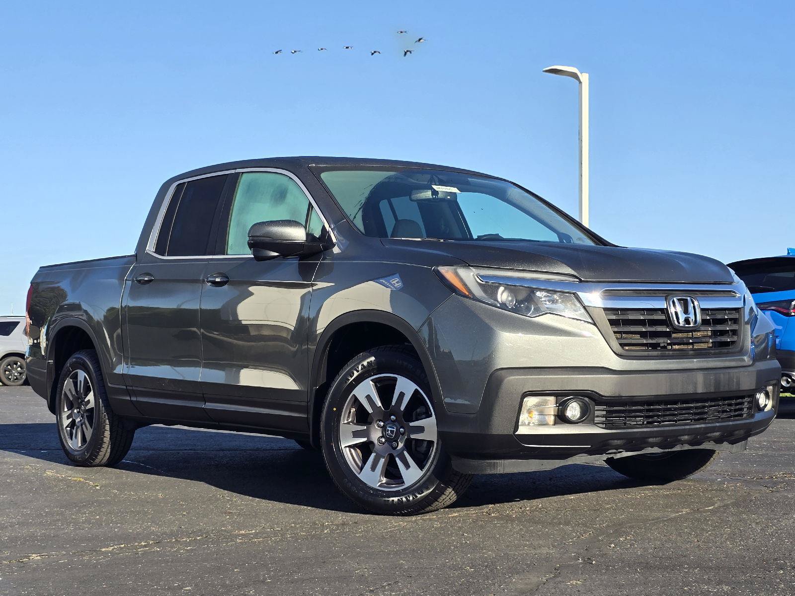 Certified 2019 Honda Ridgeline RTL-T image 1
