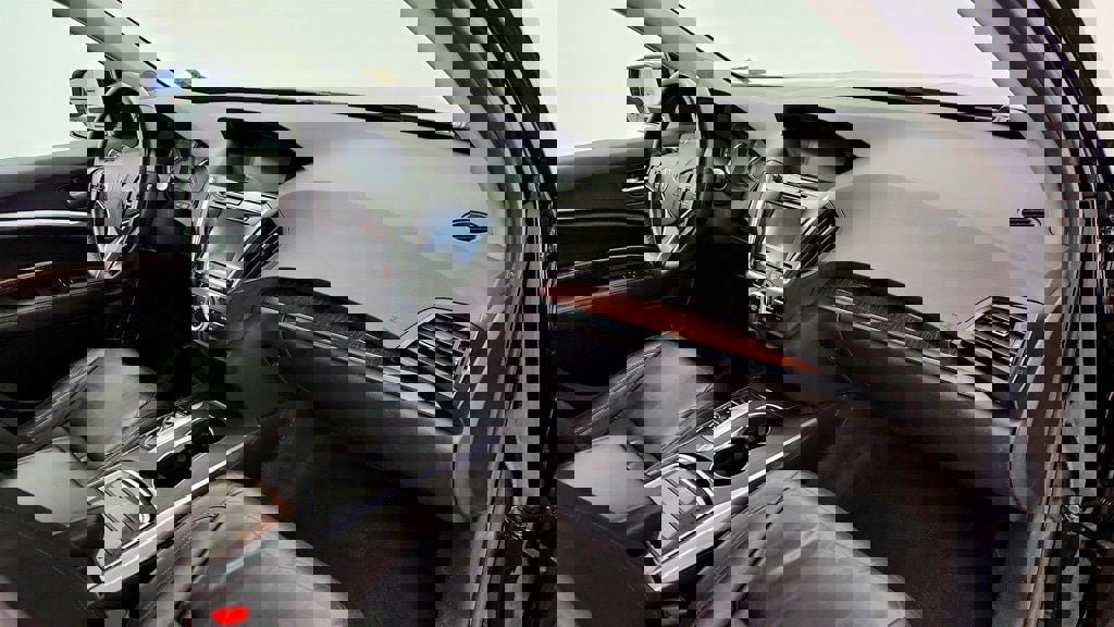 Used 2020 Acura MDX SH-AWD image 26