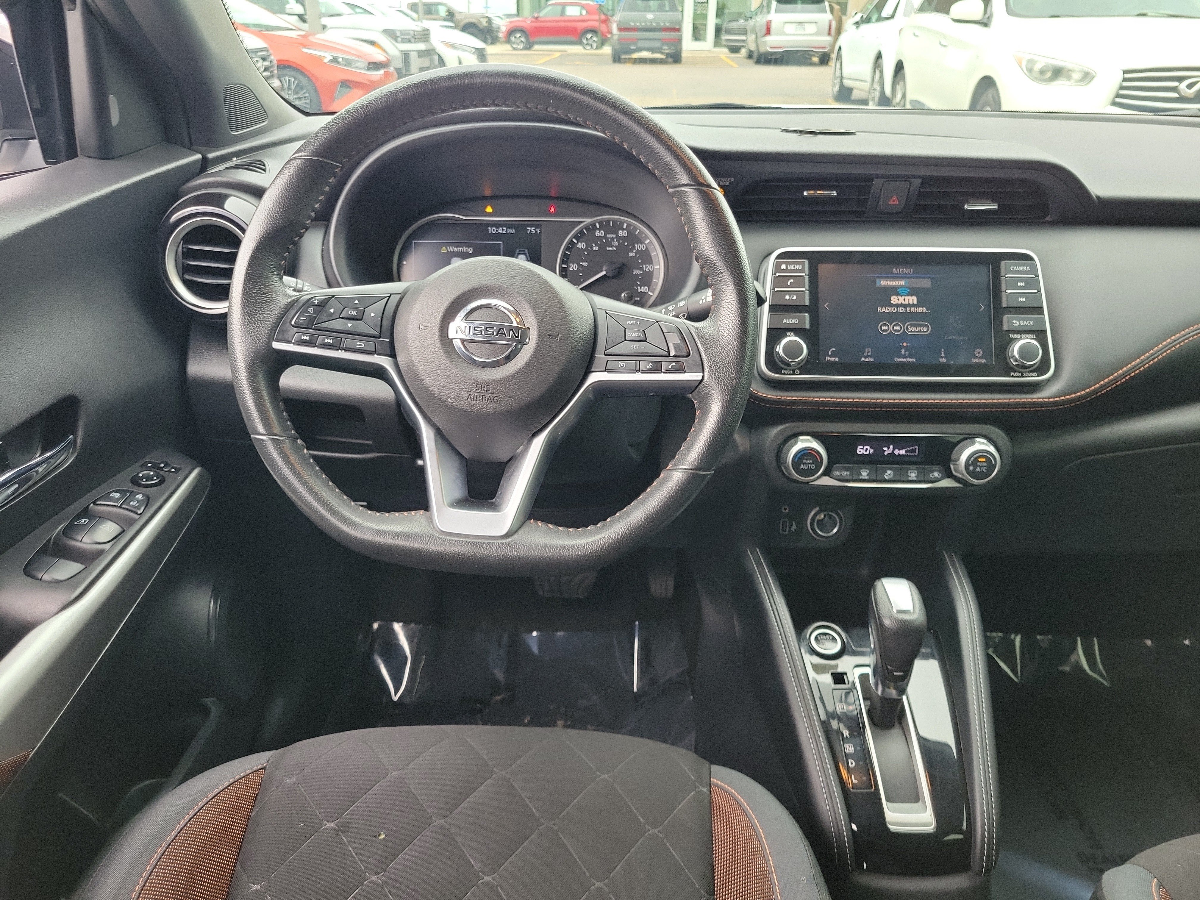 Used 2020 Nissan Kicks SR FWD image 10