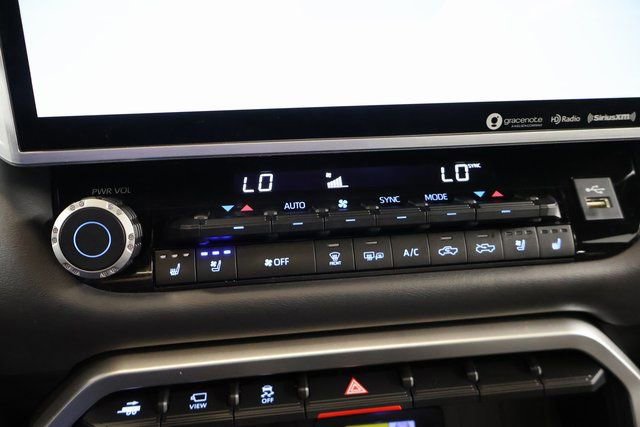 Used 2023 Toyota Tundra Platinum image 22