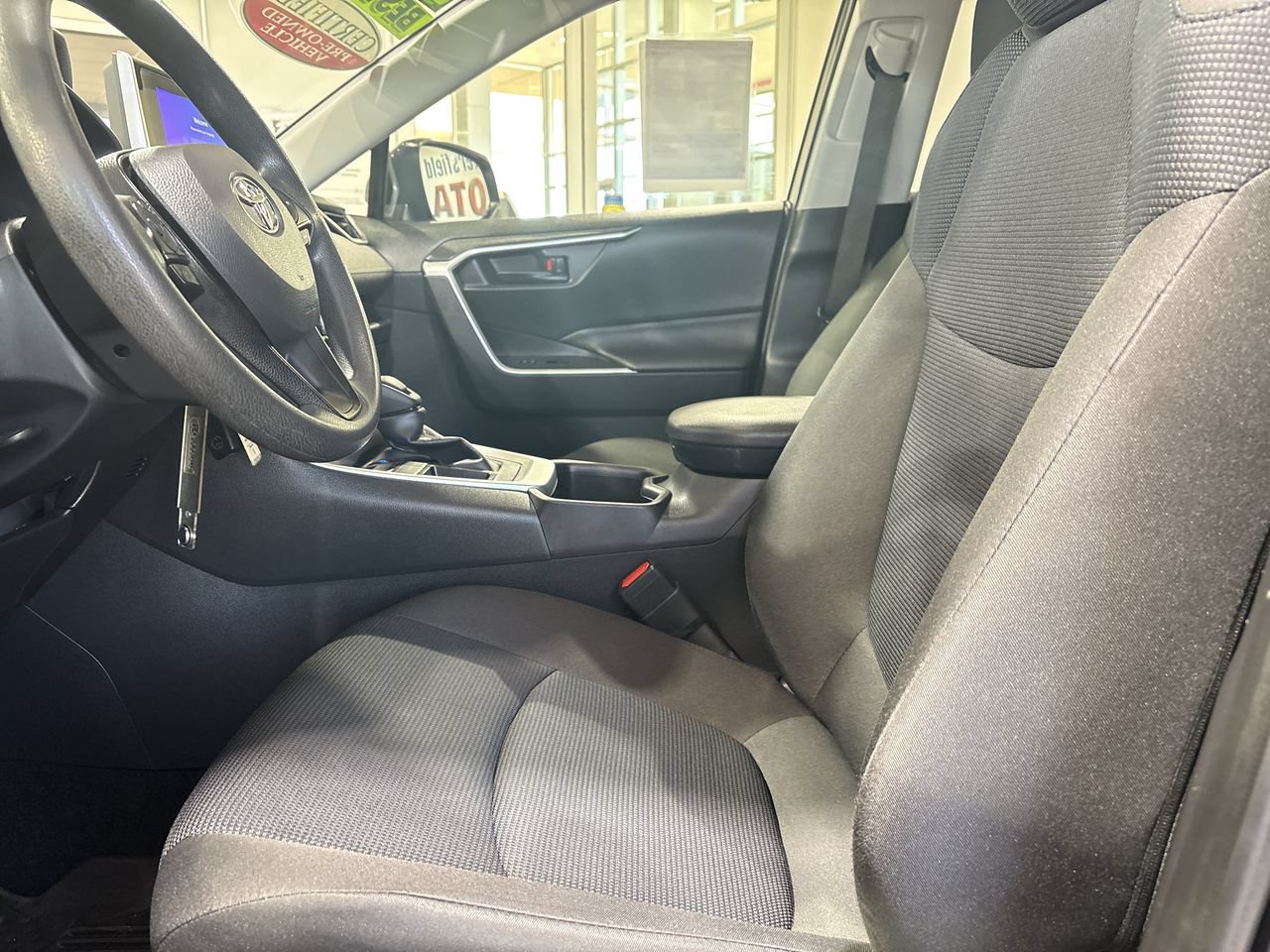 Certified 2025 Toyota RAV4 LE FWD image 11