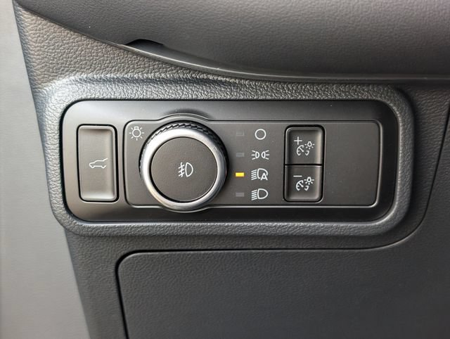 Used 2025 Ford Explorer ST AWD/4WD image 21