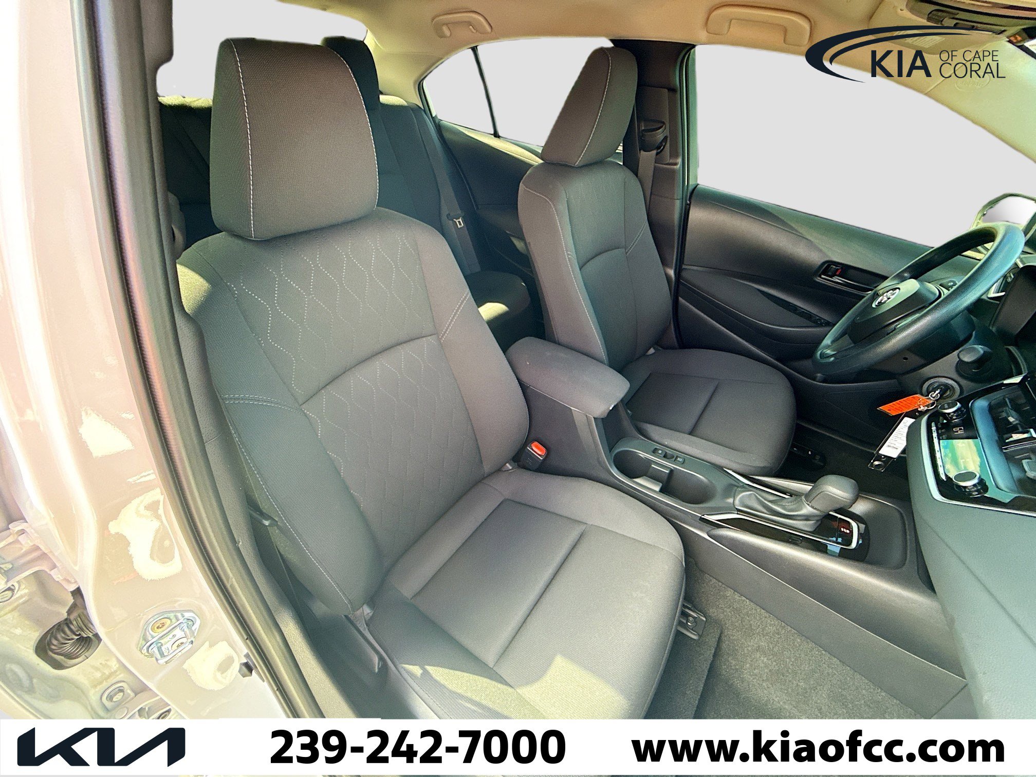 Used 2026 Toyota Corolla LE image 14