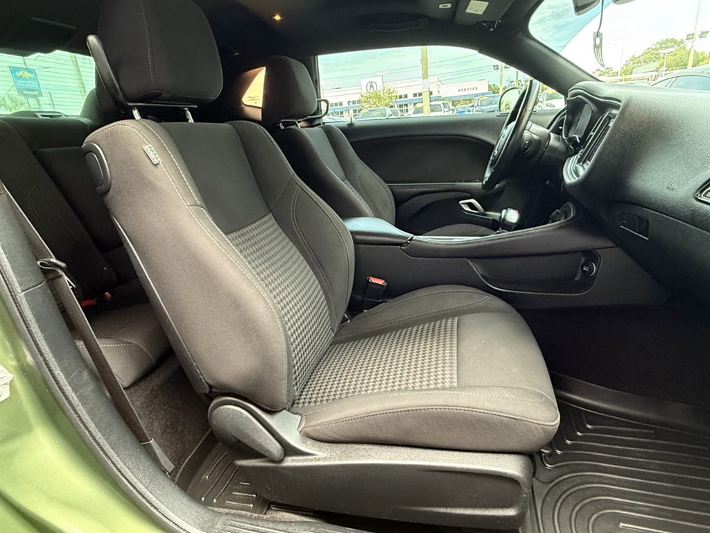 Used 2018 Dodge Challenger SXT w/ Blacktop Package RWD image 17