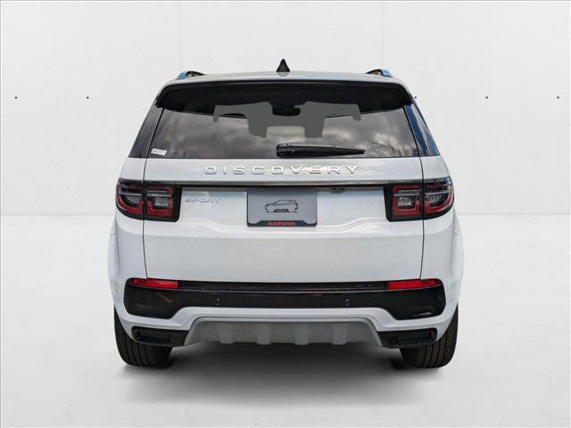 New 2025 Land Rover Discovery Sport S image 8