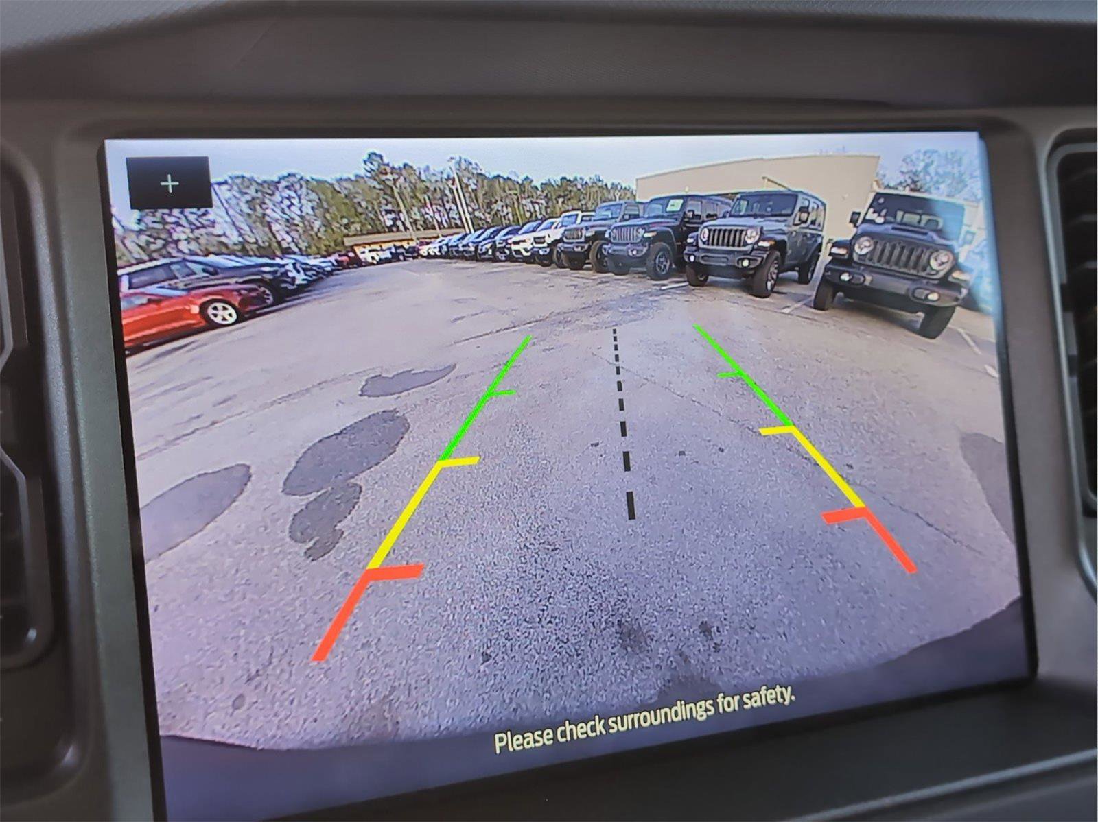 Used 2024 Ford Bronco Badlands image 13