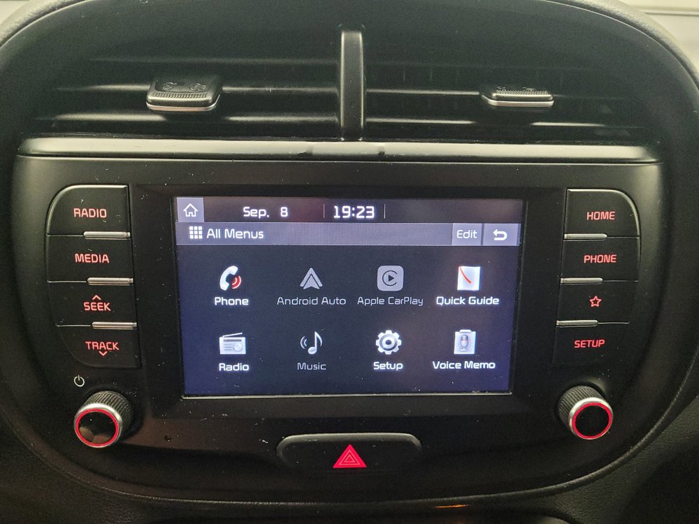 Used 2020 Kia Soul LX FWD image 25