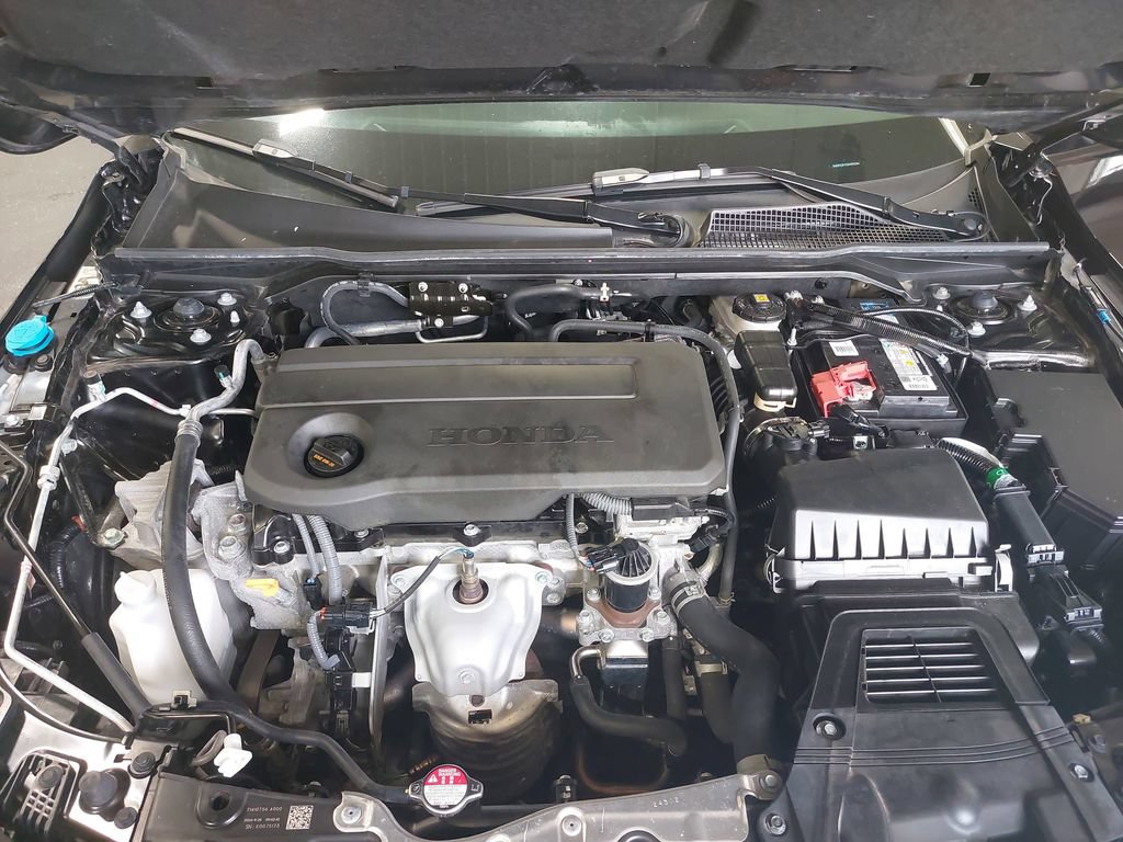 Used 2025 Honda Civic Sport image 29