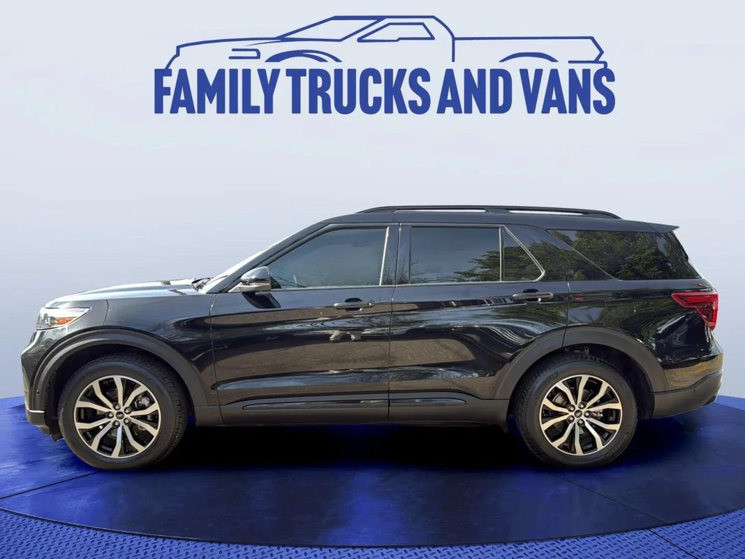 Used 2020 Ford Explorer ST w/ Premium Technology Package AWD/4WD image 2