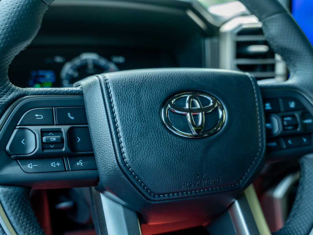 New 2026 Toyota Tundra Limited AWD/4WD image 30