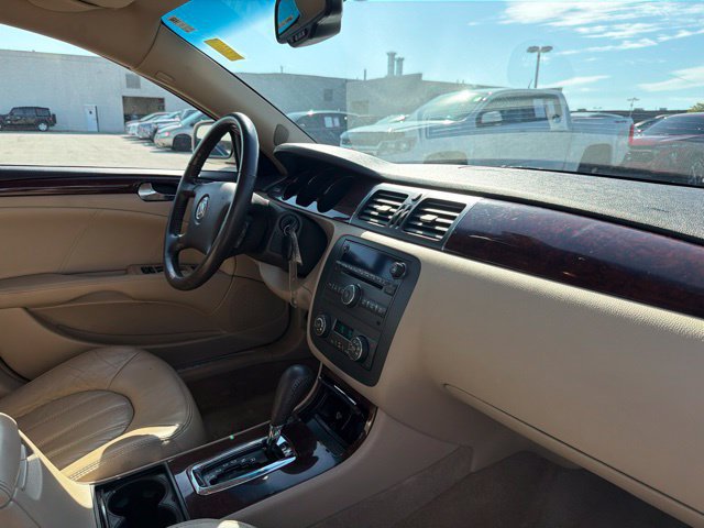 Used 2011 Buick Lucerne CXL FWD image 18