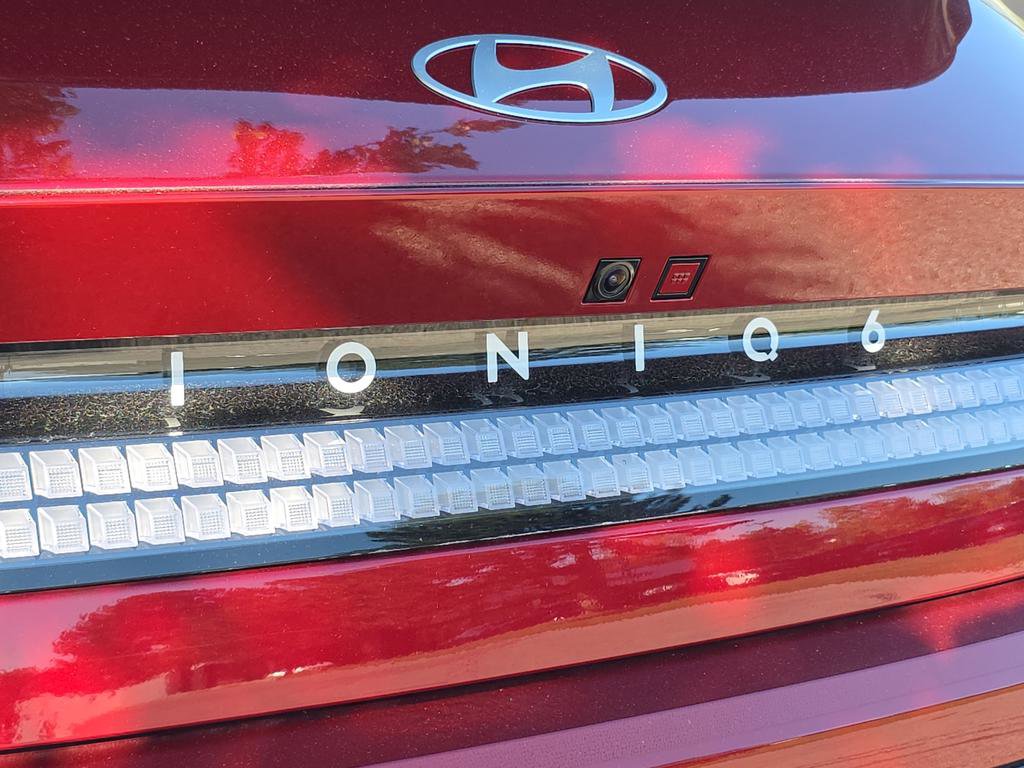 New 2023 Hyundai Ioniq 6 SEL image 14