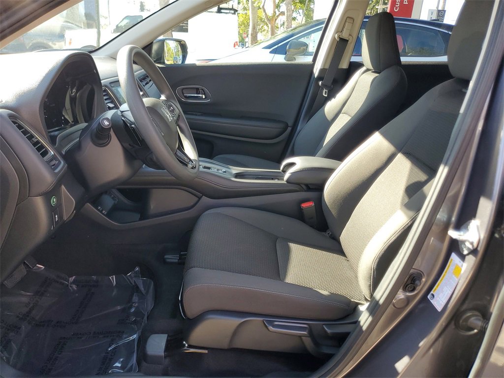Used 2022 Honda HR-V EX image 16