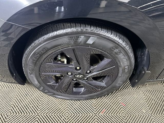 Used 2023 Hyundai Elantra SEL image 10