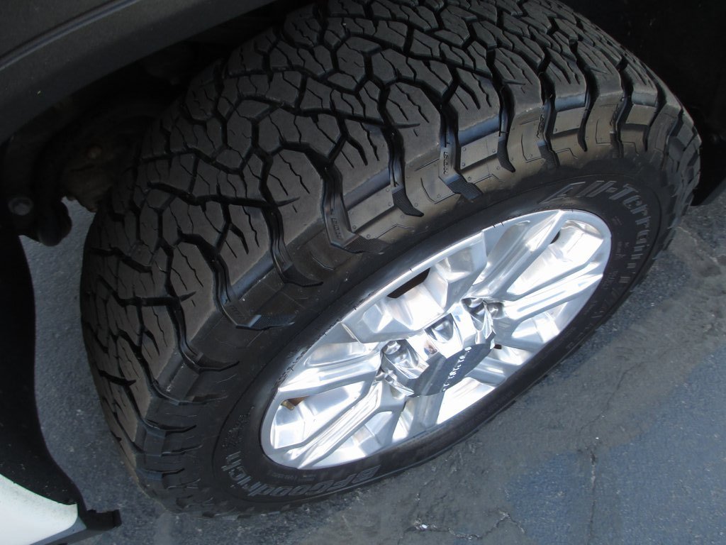 Used 2022 GMC Sierra 2500 Denali image 12